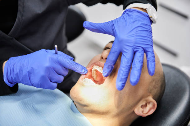 Best Urgent Tooth Repair  in Fridley, MN