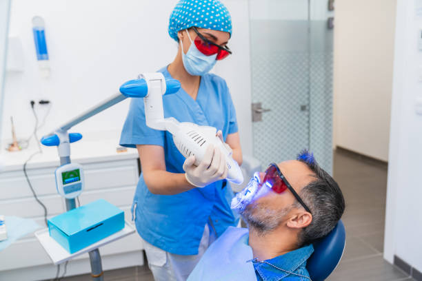 Best Cracked Tooth Emergency Dentist  in Fridley, MN